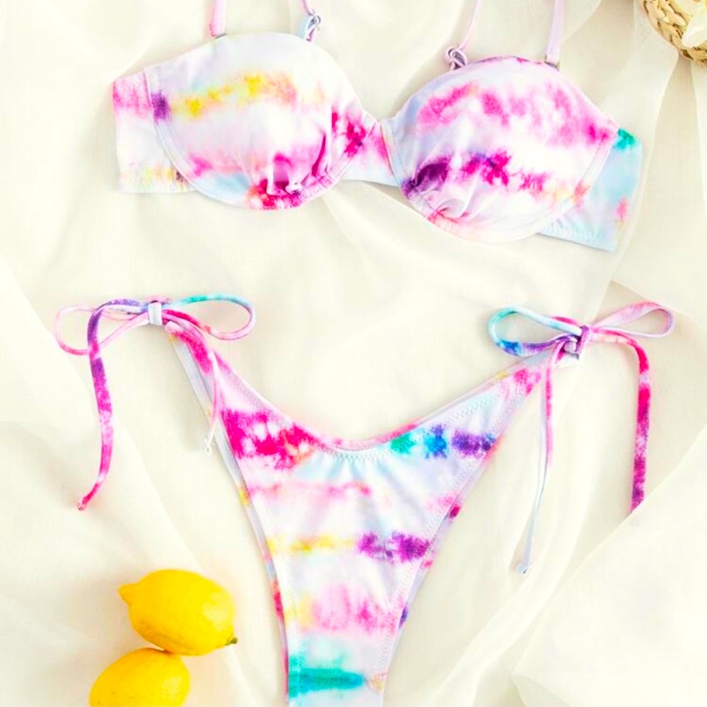 👙👄Cute Tie Dye Bikini Swimsuit👄👙